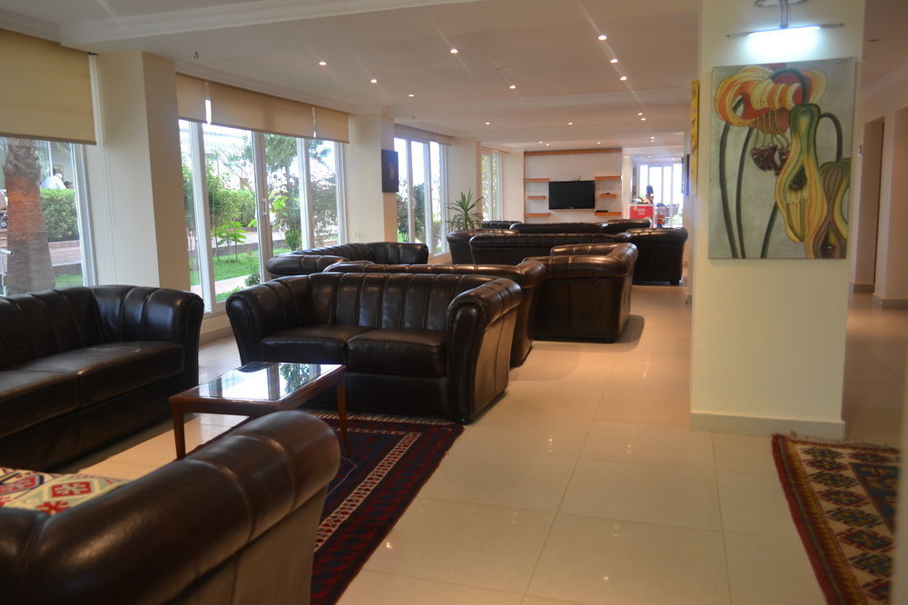 Rena Hotel Кючуккую Екстериор снимка